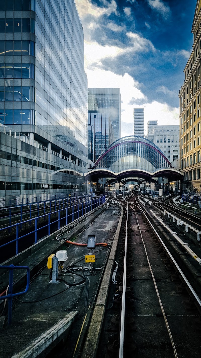 Canary Wharf station