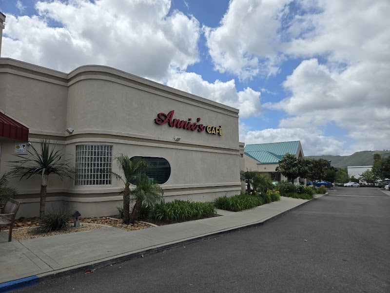 Annie's Cafe Temecula photo 4