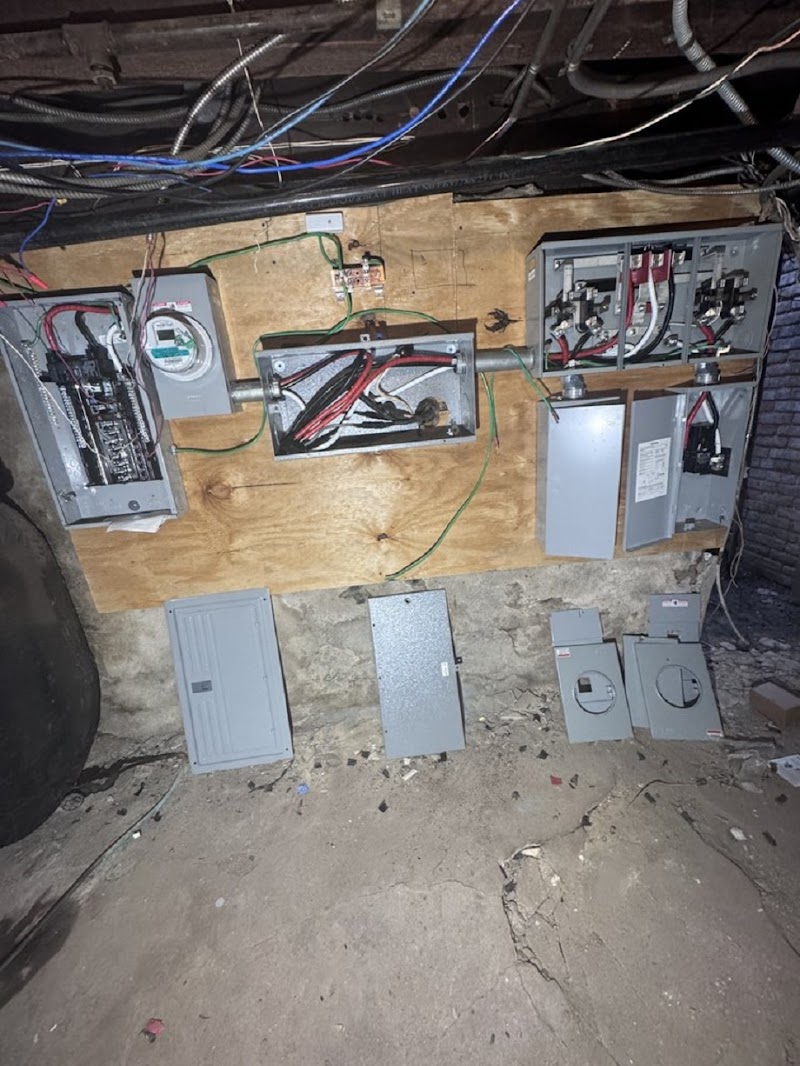 Electrical ‎‎G‎‎‎‎a‎‎r‎‎‎‎a‎‎‎‎g‎‎e - Electrician in Culver City