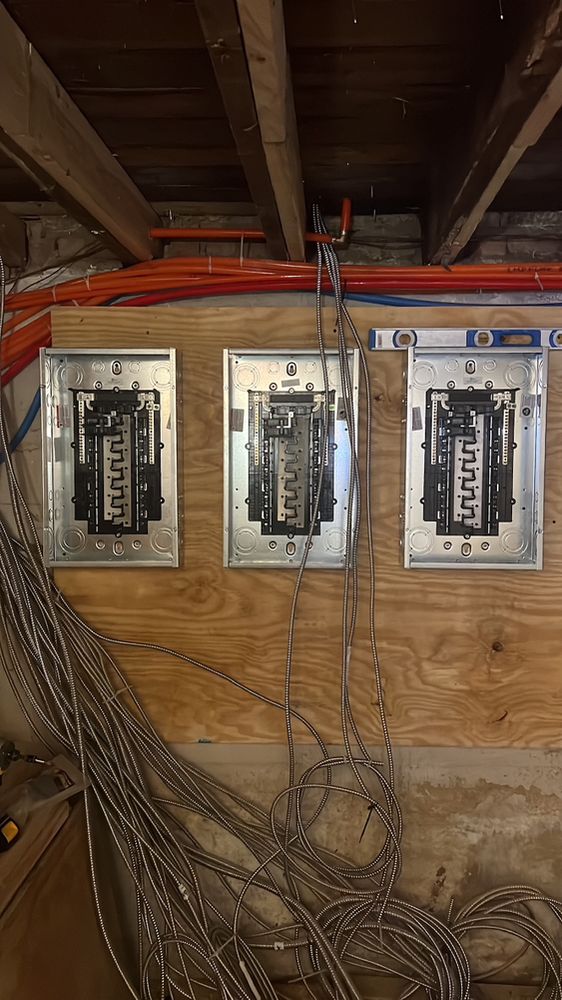 Electrical ‎‎G‎‎‎‎a‎‎r‎‎‎‎a‎‎‎‎g‎‎e