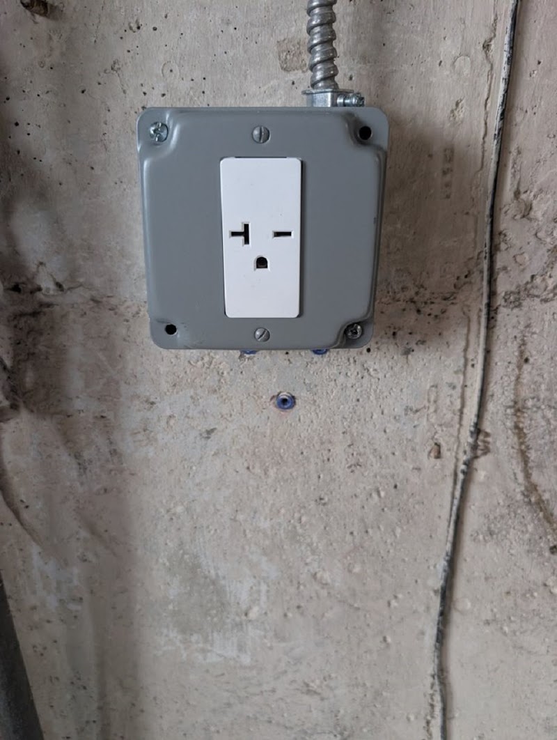 Electrical ‎‎G‎‎‎‎a‎‎r‎‎‎‎a‎‎‎‎g‎‎e - Electrician in Culver City