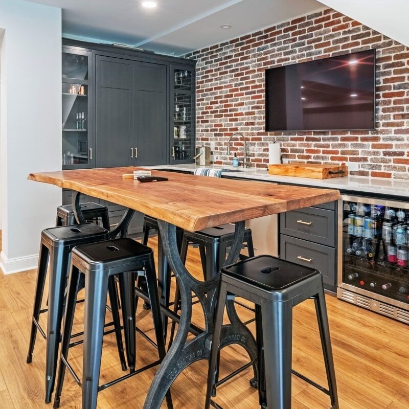 Artistic Construction LLC