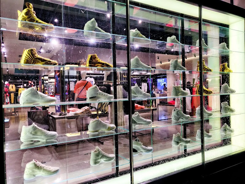 Jordan Manila