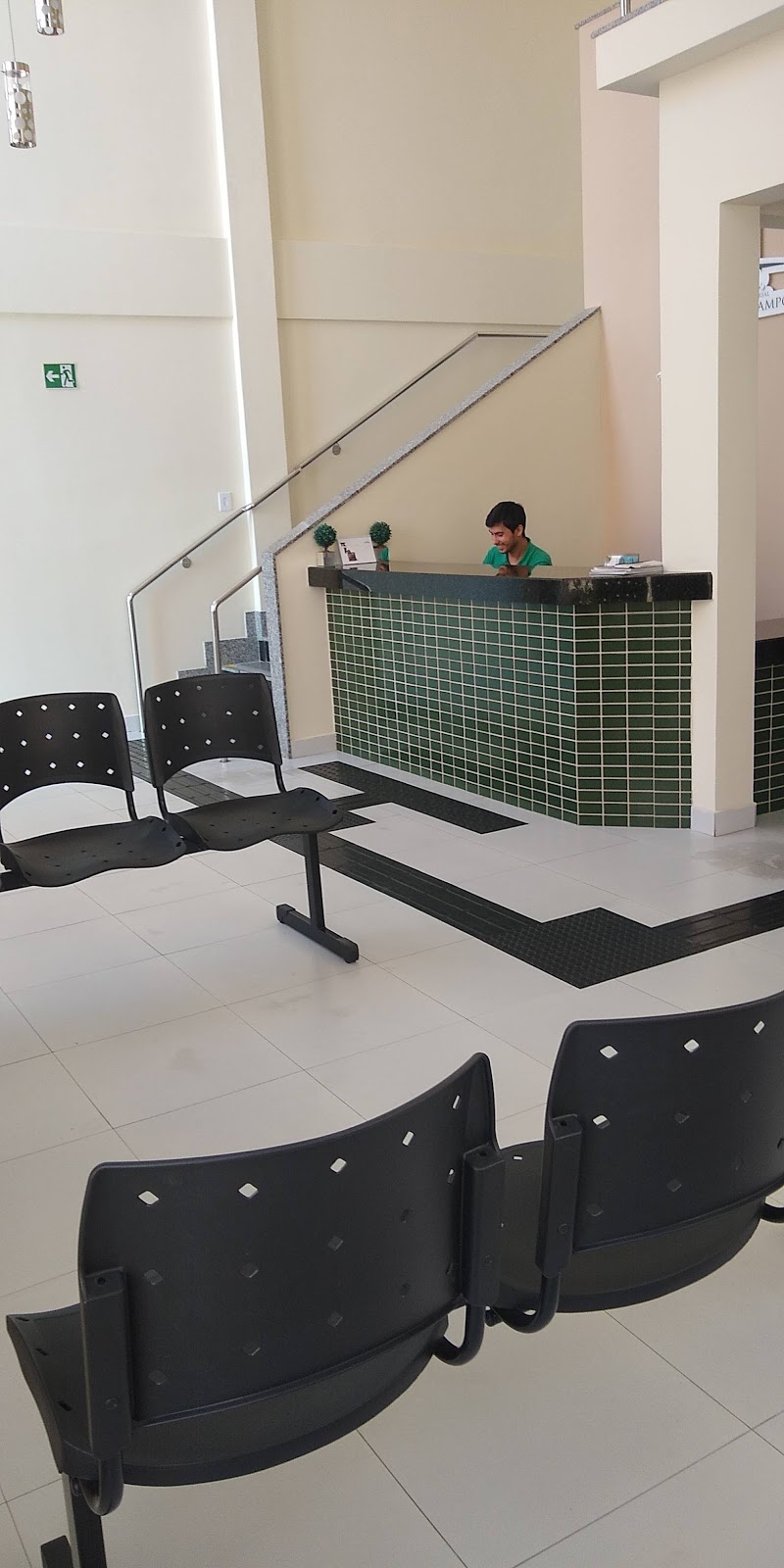 Dr. Jefferson Lopes | Dentista em Natal - prótese, implante dentário, clareamento dental, facetas. Clínica odontológica. - foto 4