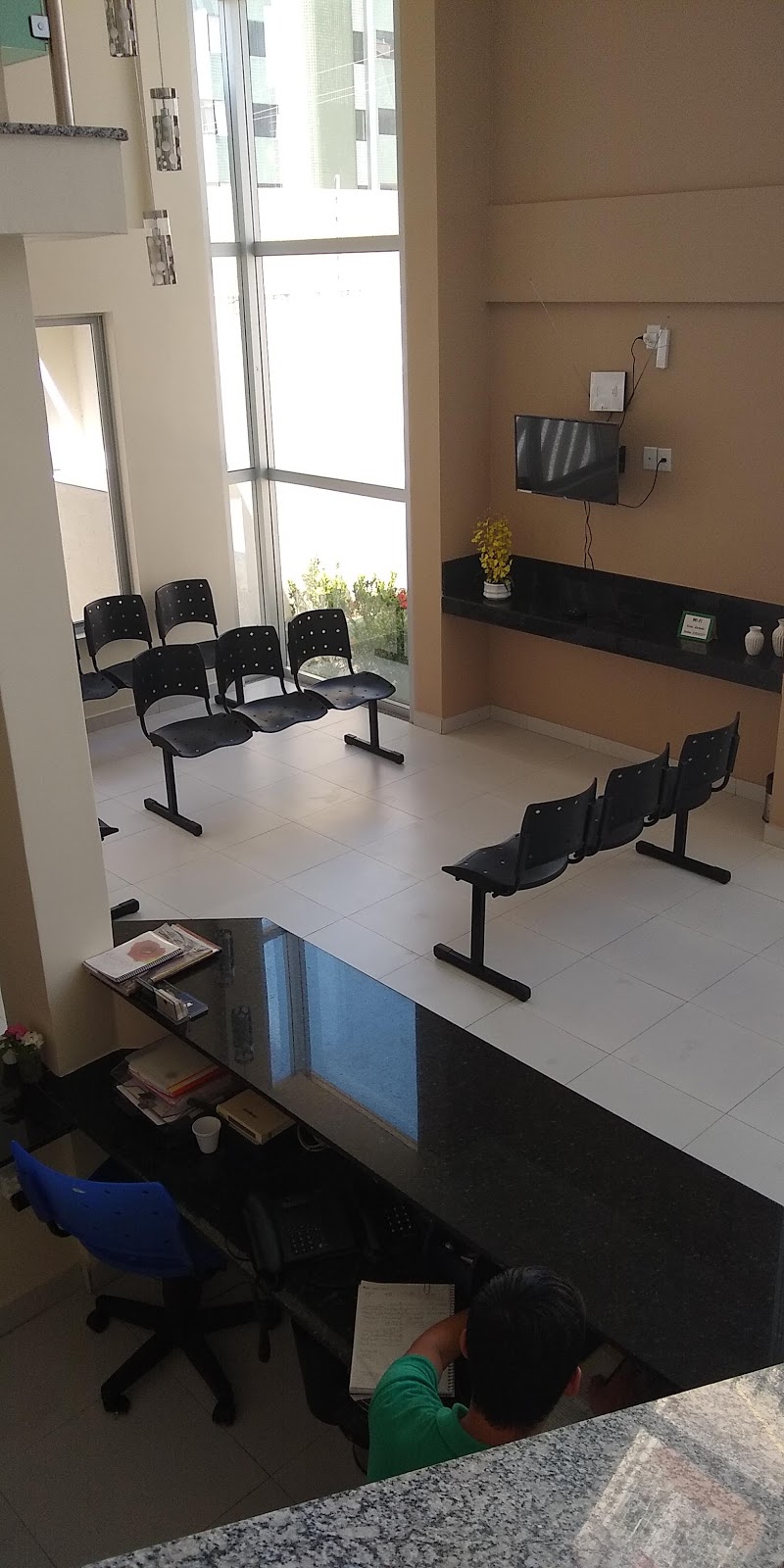 Dr. Jefferson Lopes | Dentista em Natal - prótese, implante dentário, clareamento dental, facetas. Clínica odontológica.