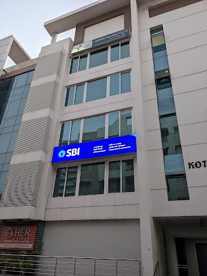 Her Clinic - Image 2