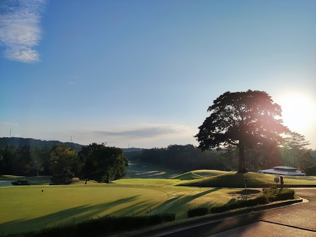 Gifu Seki Country Club - Photo 3