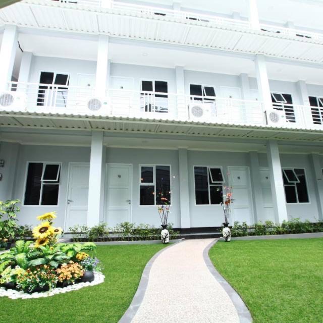 Kost Putra Lestari