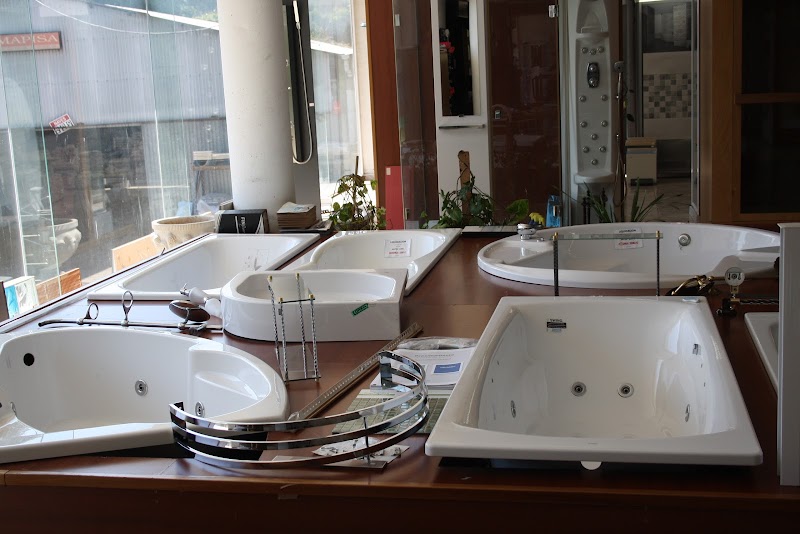 Materiales y Accesorios Louro, S.L photo 4