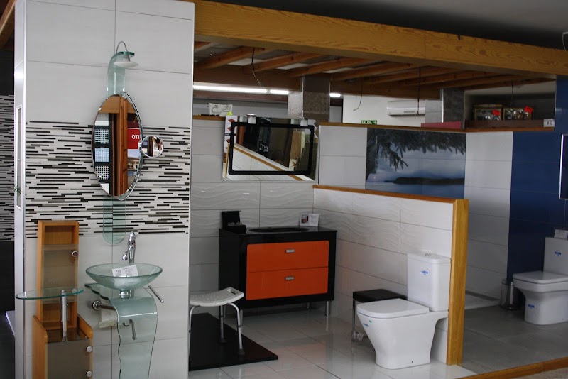 Materiales y Accesorios Louro, S.L photo 5