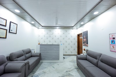 Dr Ashima Gulia - Image 2