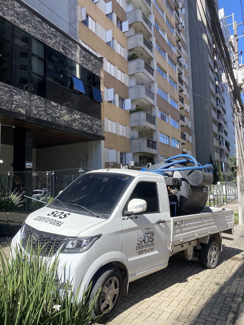 Foto de SOS DESENTUPIDORA LIMPA FOSSA PR