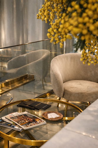 Wunderbar Hair Clinic – Trasplante Capilar Barcelona logo