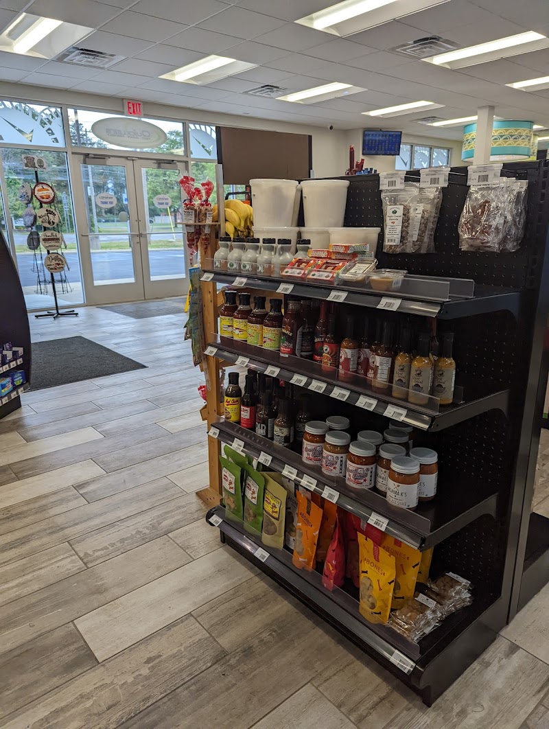 Quicklee's Batavia photo 2