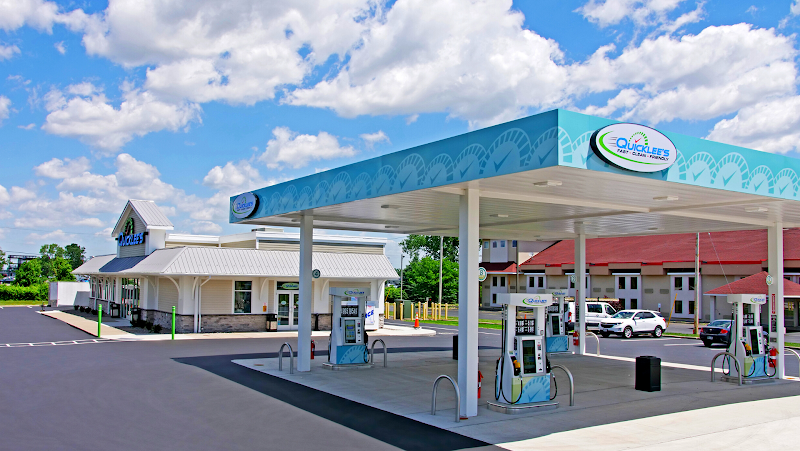 Quicklee's Batavia photo 4