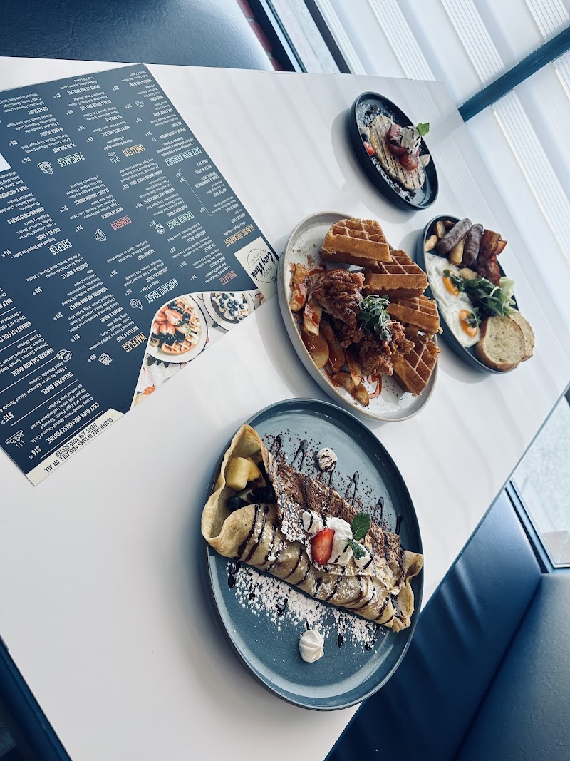 The Cozy Cafe + Bar, West Kelowna photo 4