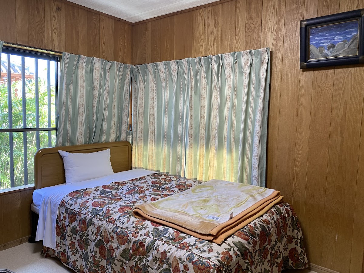 Taketomijima Yado Takana - ryokan in Taketomi Island, Okinawa (2)