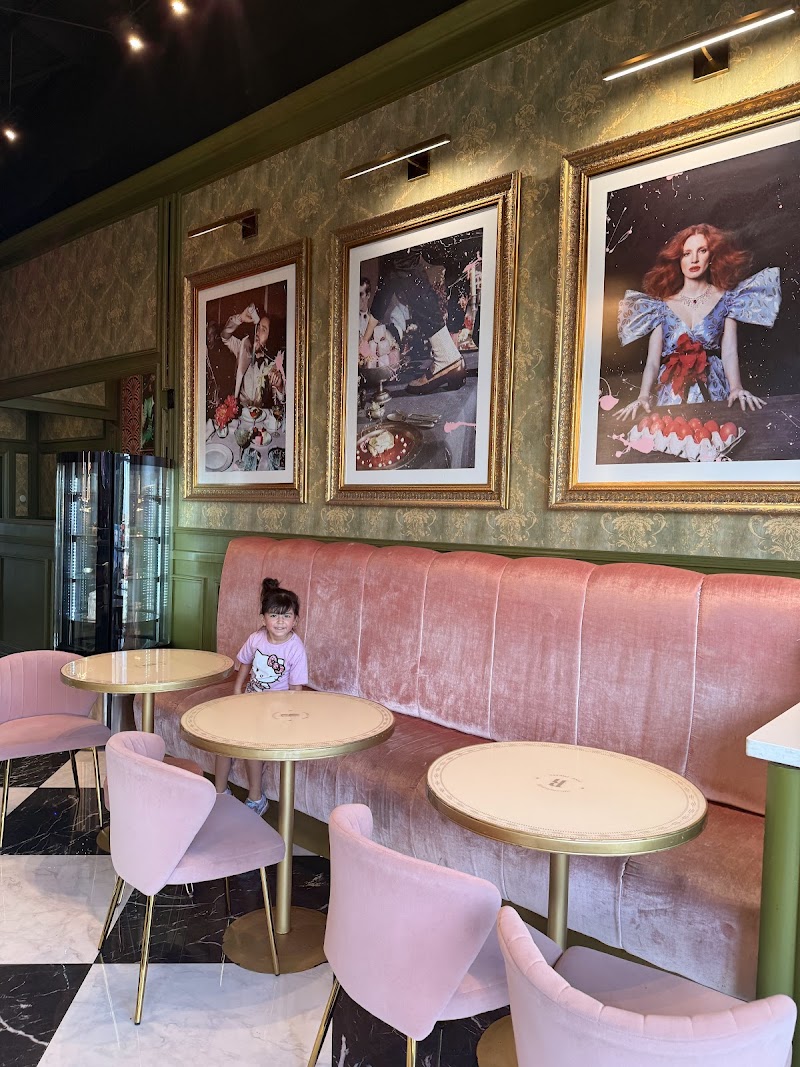 Uncommonly Rossina Cafe photo 3