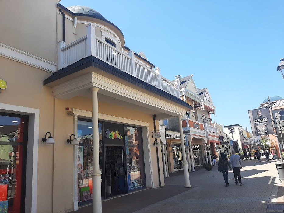 Valmontone Outlet fotoğraf 1