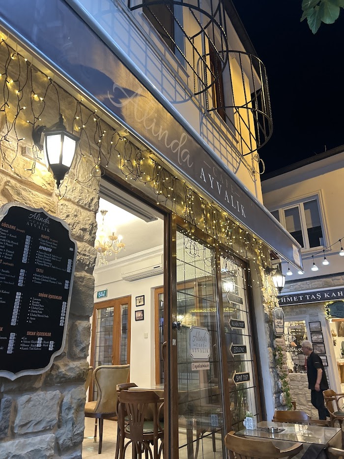 Alinda Cafe
