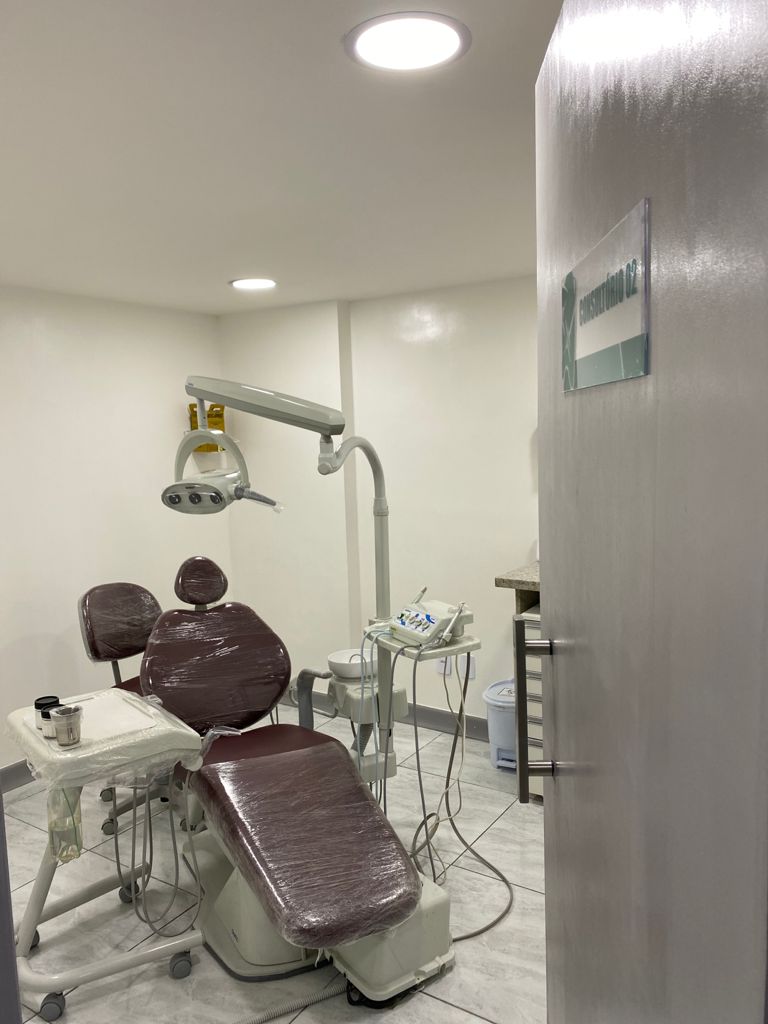Sallus Odontologia | Implantes dentários | Prótese Protocolo | Dentista em Teresópolis - foto 2