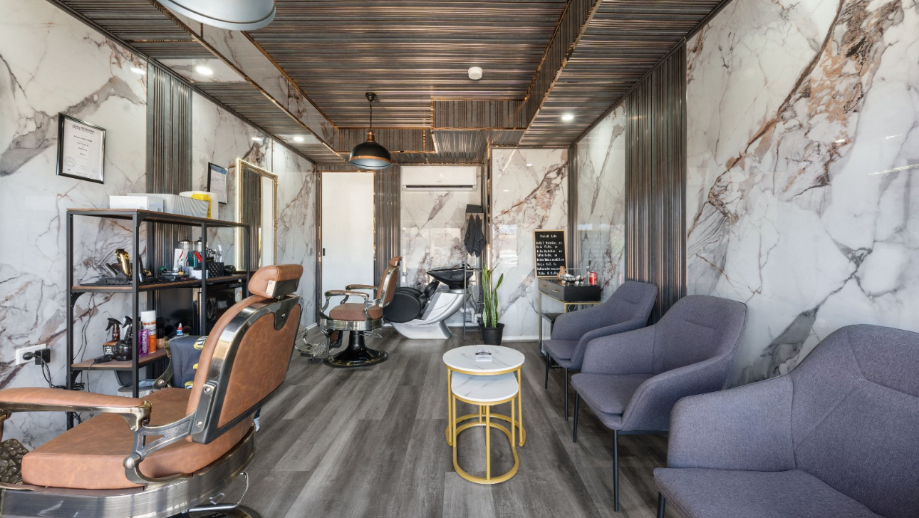 Line_Up Barber photo 1