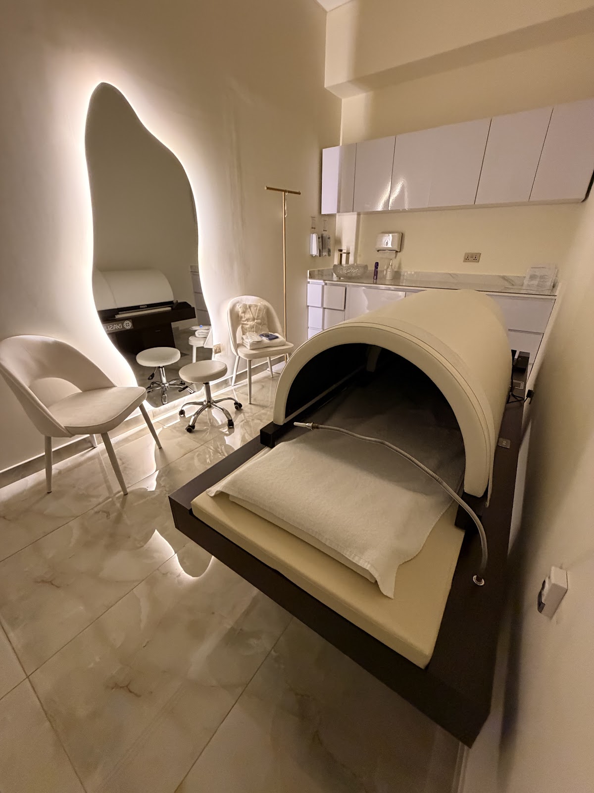 AESTILAB 108 | Wellness & Longevity Clinic 3