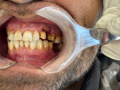 Dr Sajad Dental Clinic - Image 2