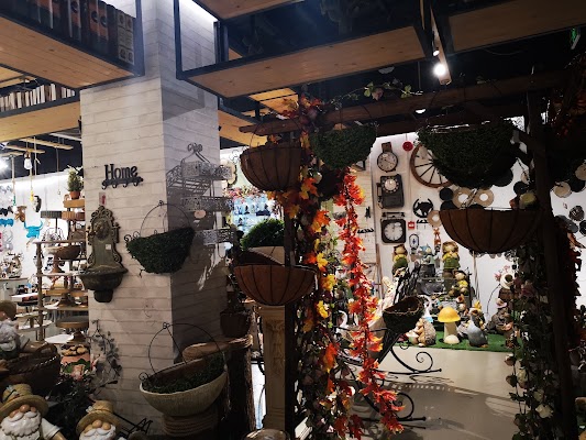 تحفة .. متجر هدايا وتحف