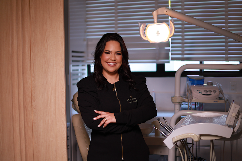 Dra. Bárbara Brito - Cirurgiã-Dentista - foto 2