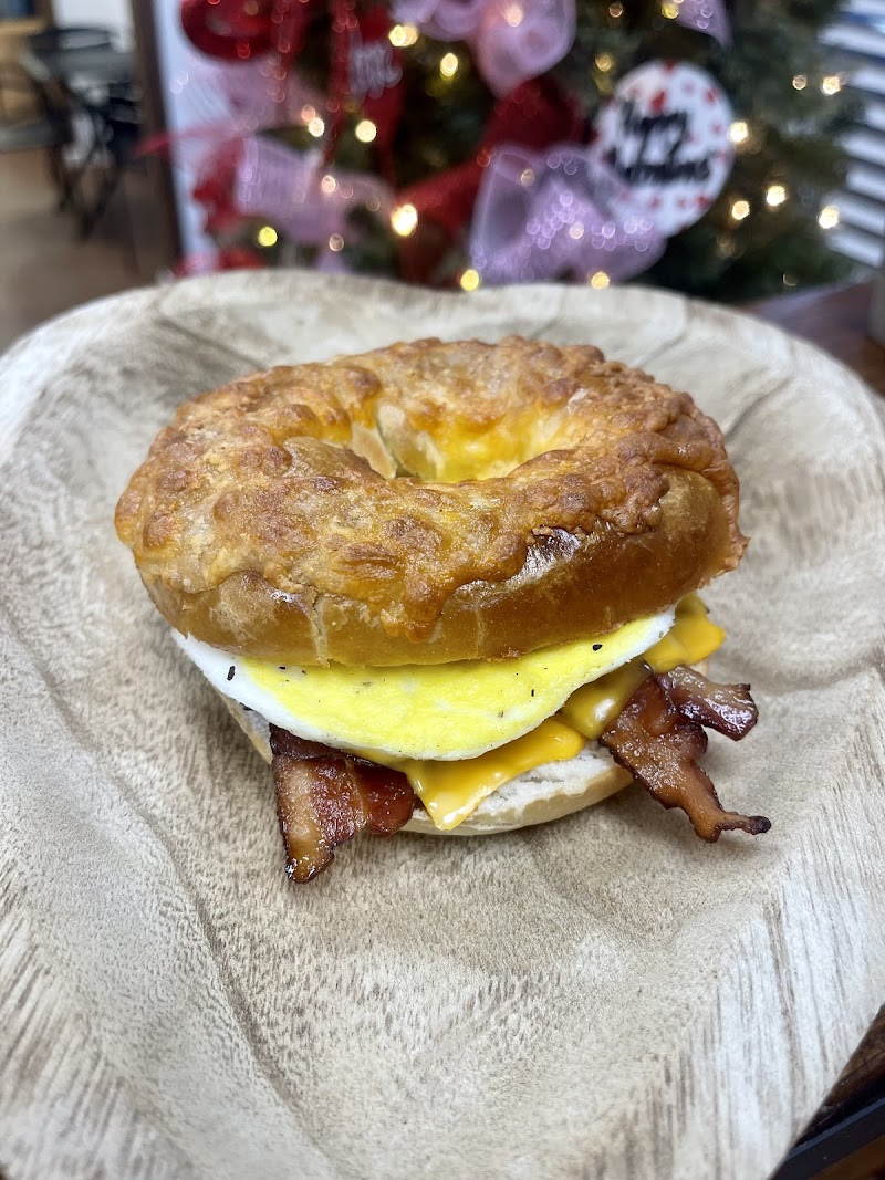 Cotton Pickin Boutique & Brew photo 3