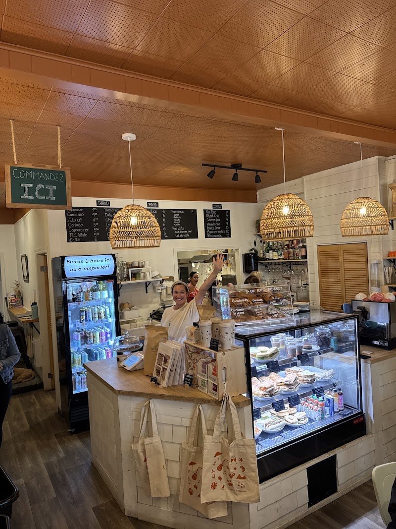 L'Îlot Café-Buvette photo 3