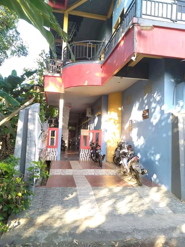 Kost Pelangi