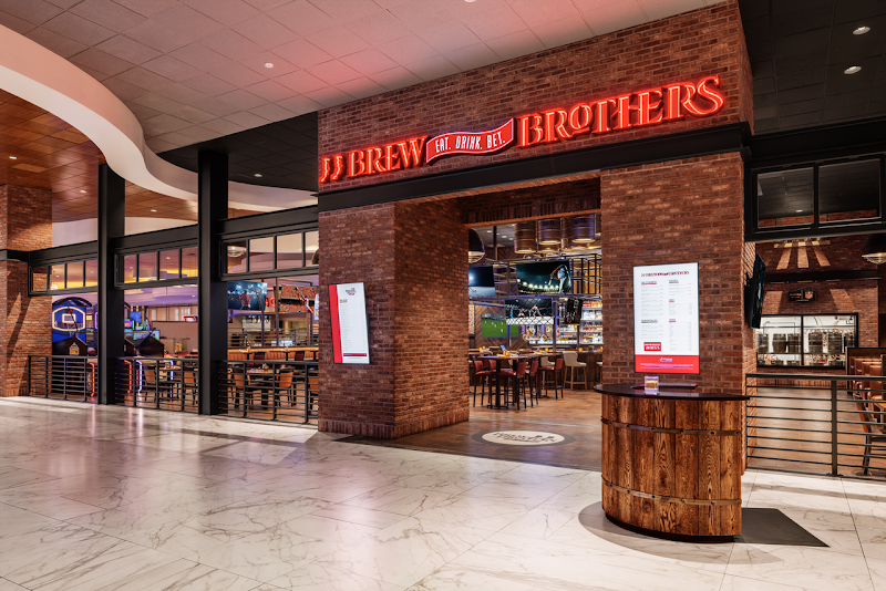 Horseshoe Black Hawk photo 6