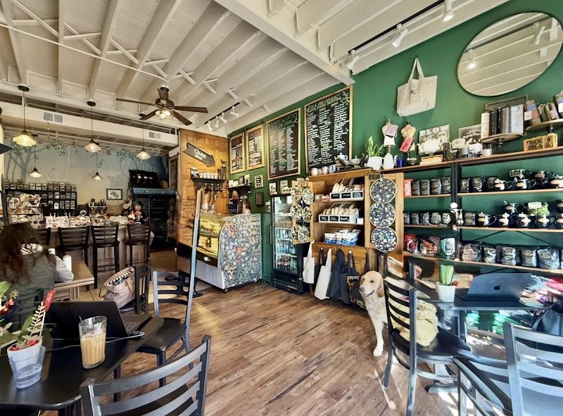 Raven's Roast Coffee Lounge photo 4