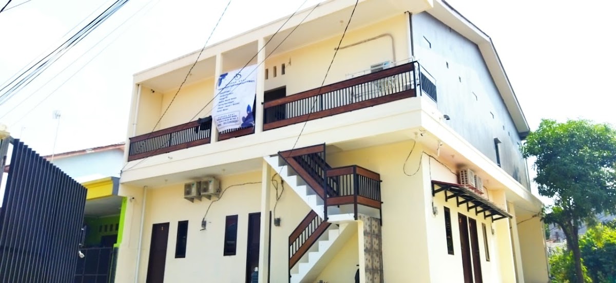 Auresa Kost (Khusus Putra)