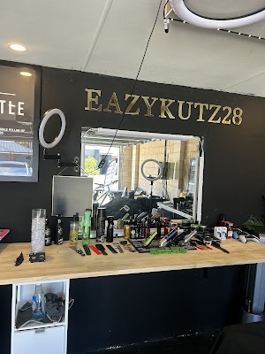 Eazykutz28 photo 2