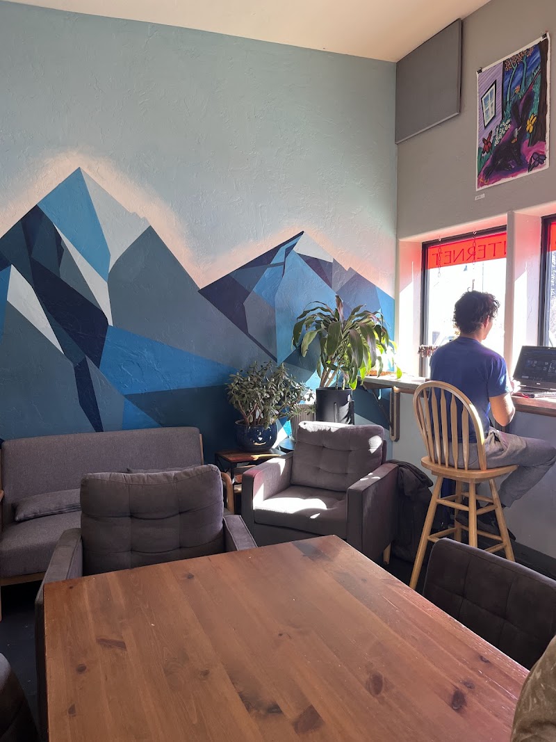 Mountain Phoenix Coffee Shop photo 4