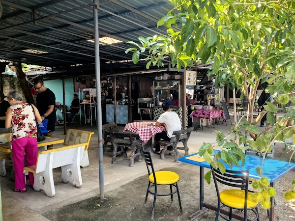 Gerai Roti Canai Abah - Photo 1