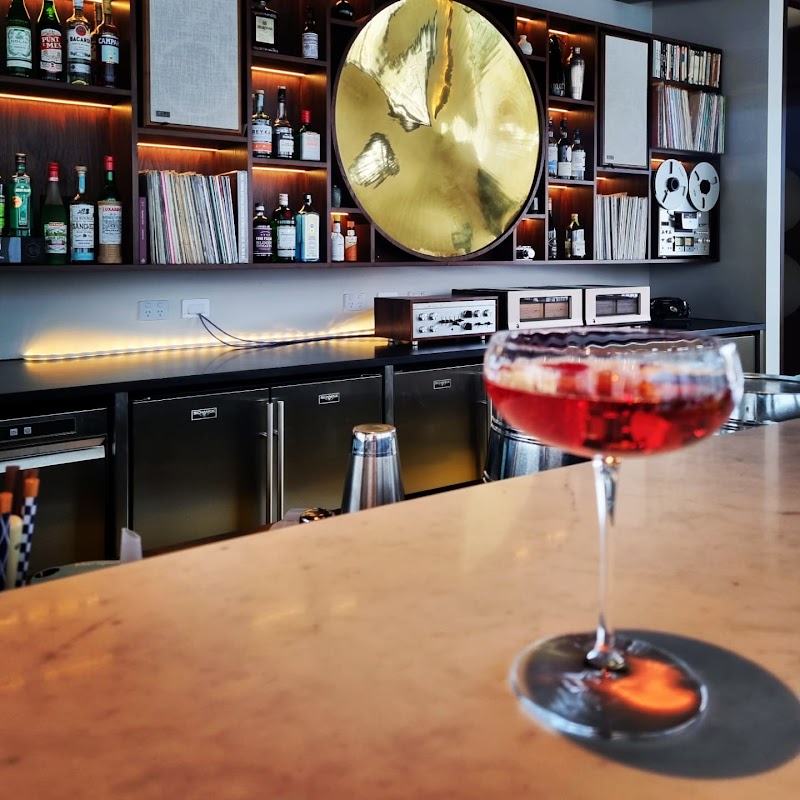 Dill Pickle Club photo 2