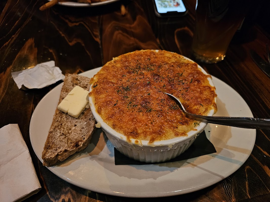 Madra Rua Irish Pub photo 5