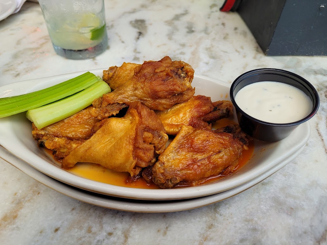 Madra Rua Irish Pub photo 2