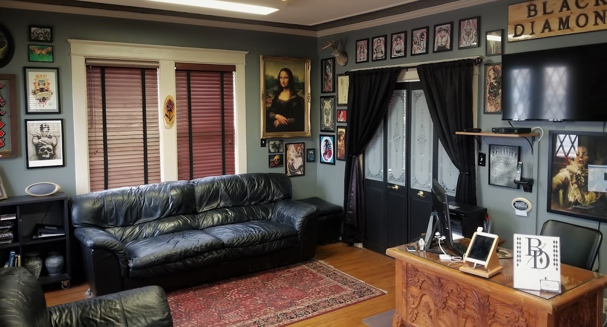 Black Diamond Tattoo Studio — tattoo studio near Murfreesboro