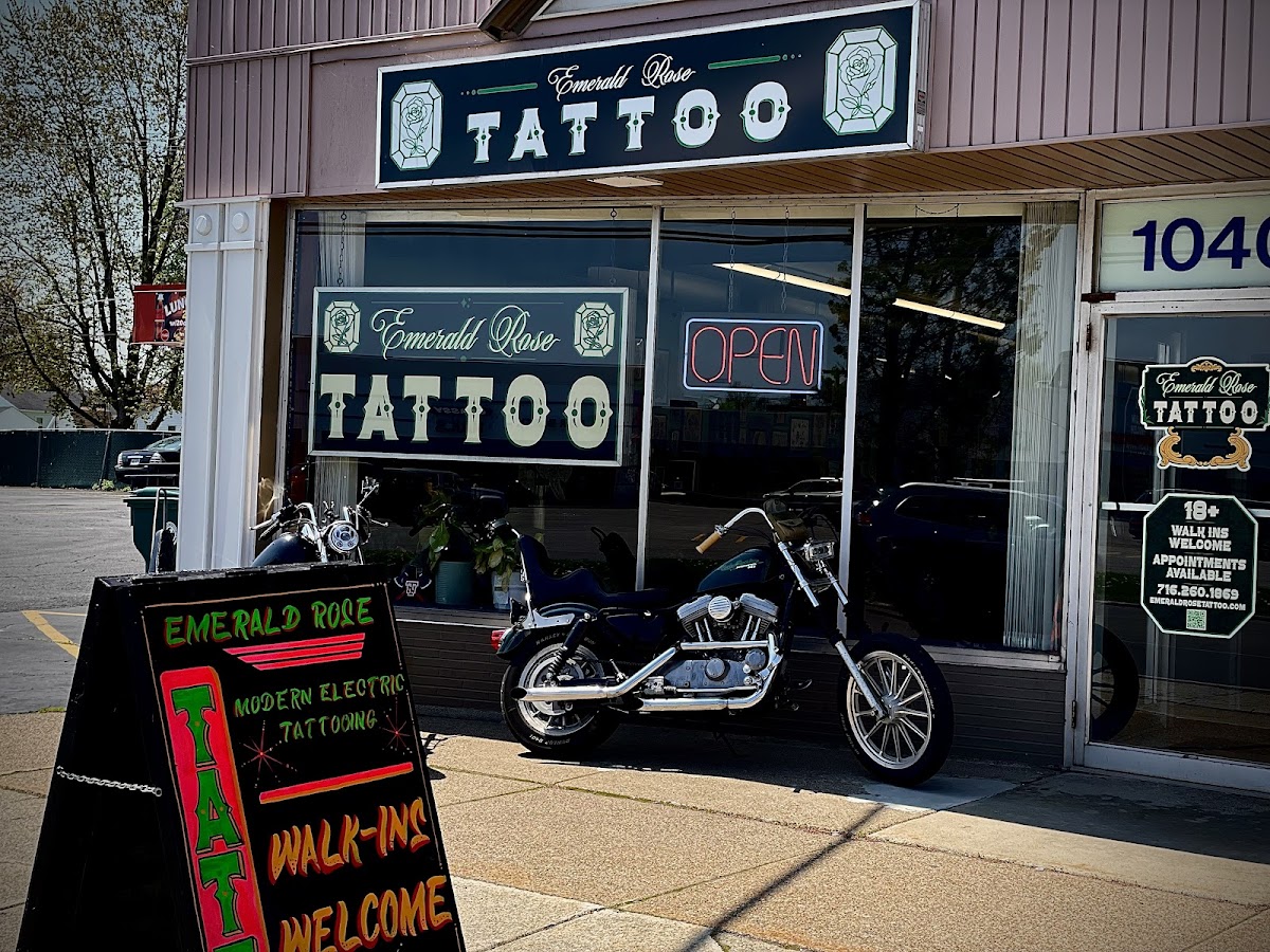 The Emerald Rose Tattoo and Fine Arts — tattoo studio near Tonawanda