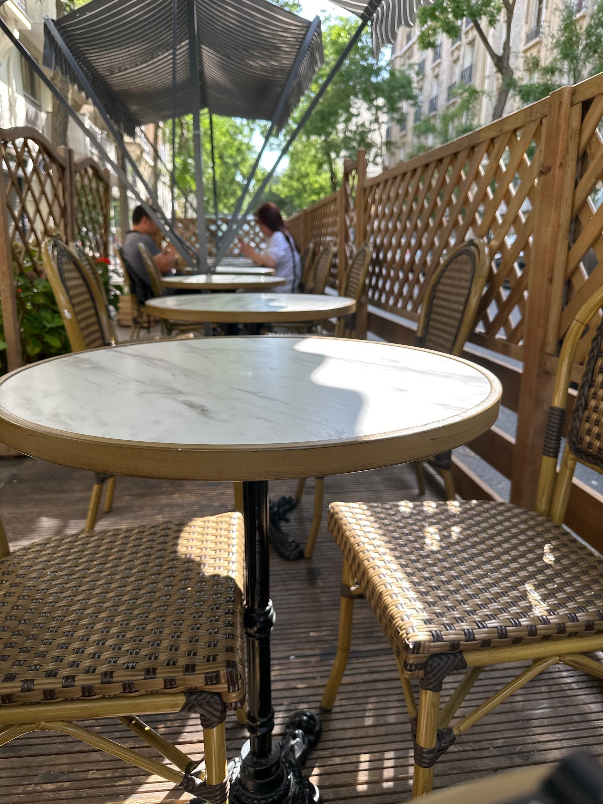 Exotica, vue extérieure