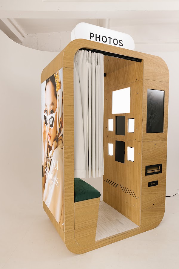 Timber & Lens Photo Booths portfolio