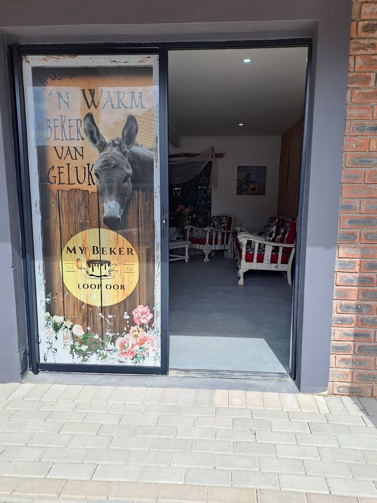 My Beker Loop Oor Koffiewinkel restaurant in Groot Brak River, Garden Route