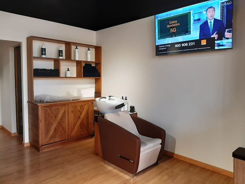 Little Barber photo 4