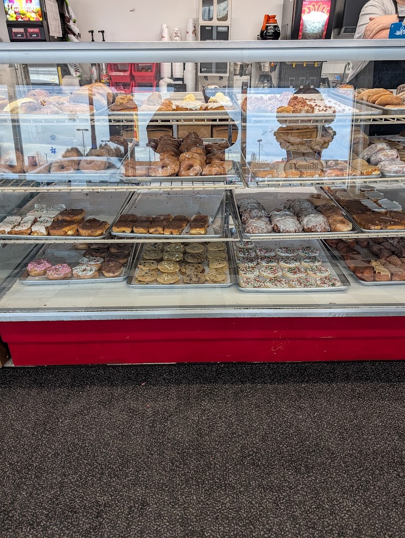 Pat's Donuts & Kreme photo 4