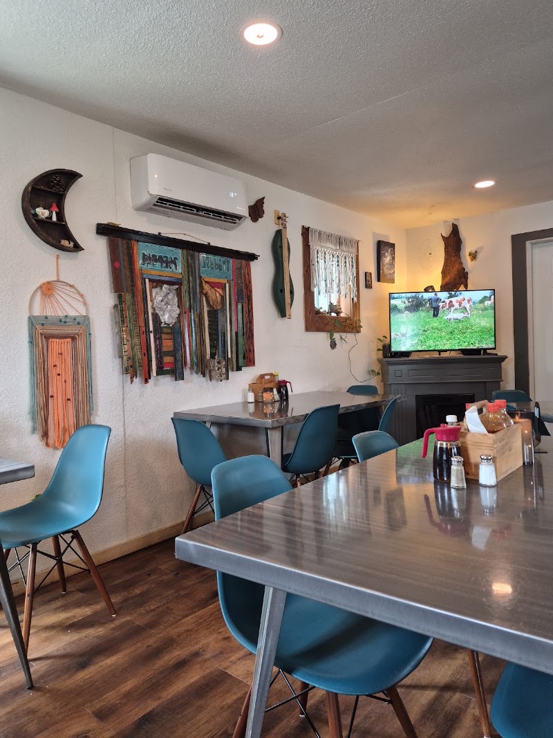 Compass Rose Cafe photo 4